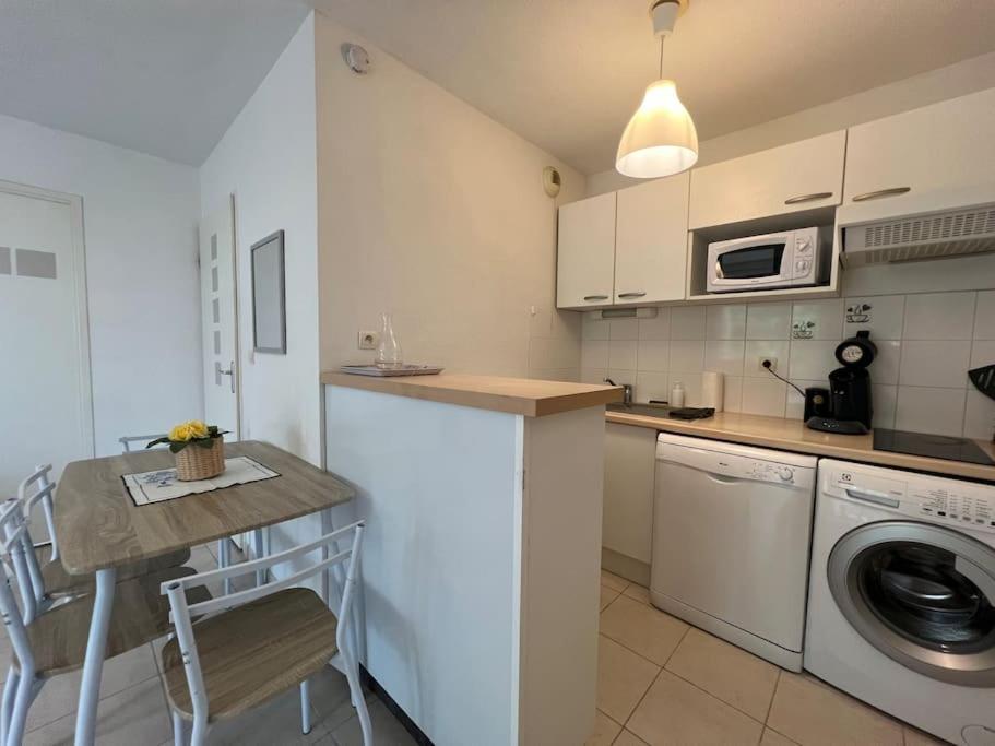 T2 Calme Et Paisible Parking Apartment Каркасон Екстериор снимка